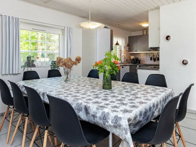 Holiday house 12 Personen Ferienhaus in Væggerløse-By Traum - Outdoor photo 18