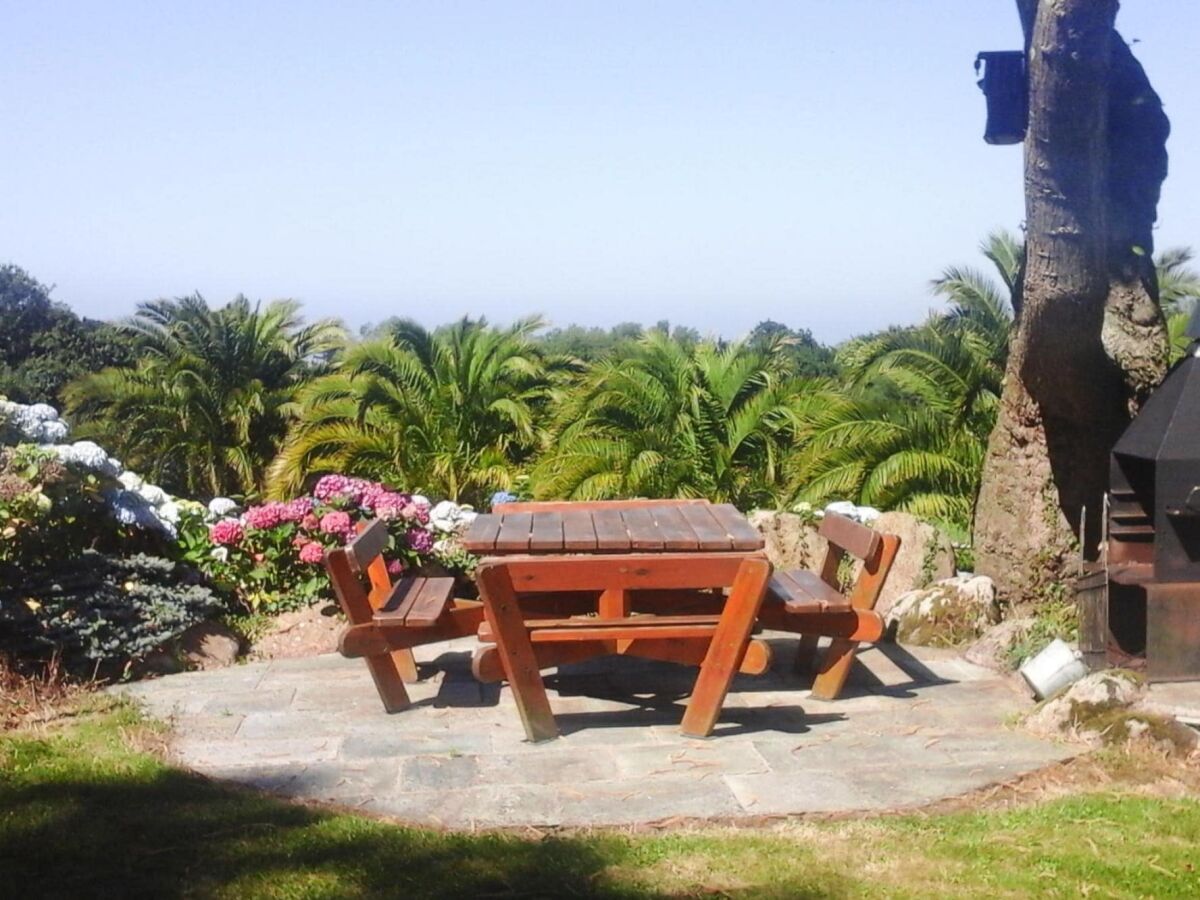 Holiday house Steinhaus in der Bretagne am Sandstrand