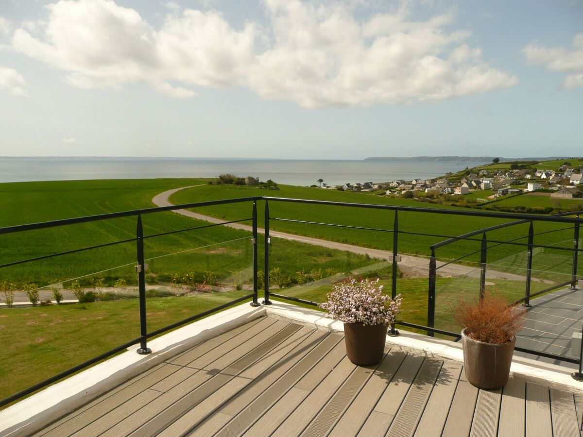 Holiday house Villa in Telgruc-sur-Mer with Sea Views & Jacuzzi - Outdoor photo 2