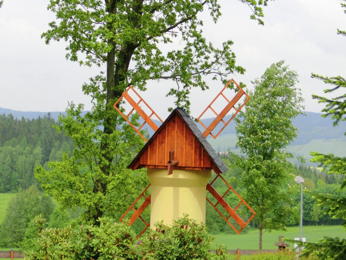 Holiday house Schöne Doppelhaushälfte mit Terrasse in Schirgiswalde - Outdoor photo 4