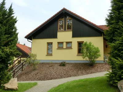 Holiday house Schöne Doppelhaushälfte mit Terrasse in Schirgiswalde - Outdoor photo 6