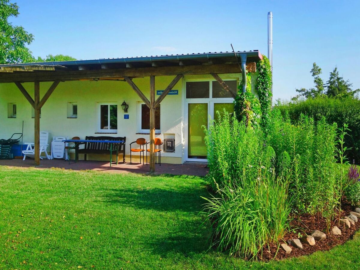 Holiday house Doppelhaushälfte am Flacher See, Klocksin