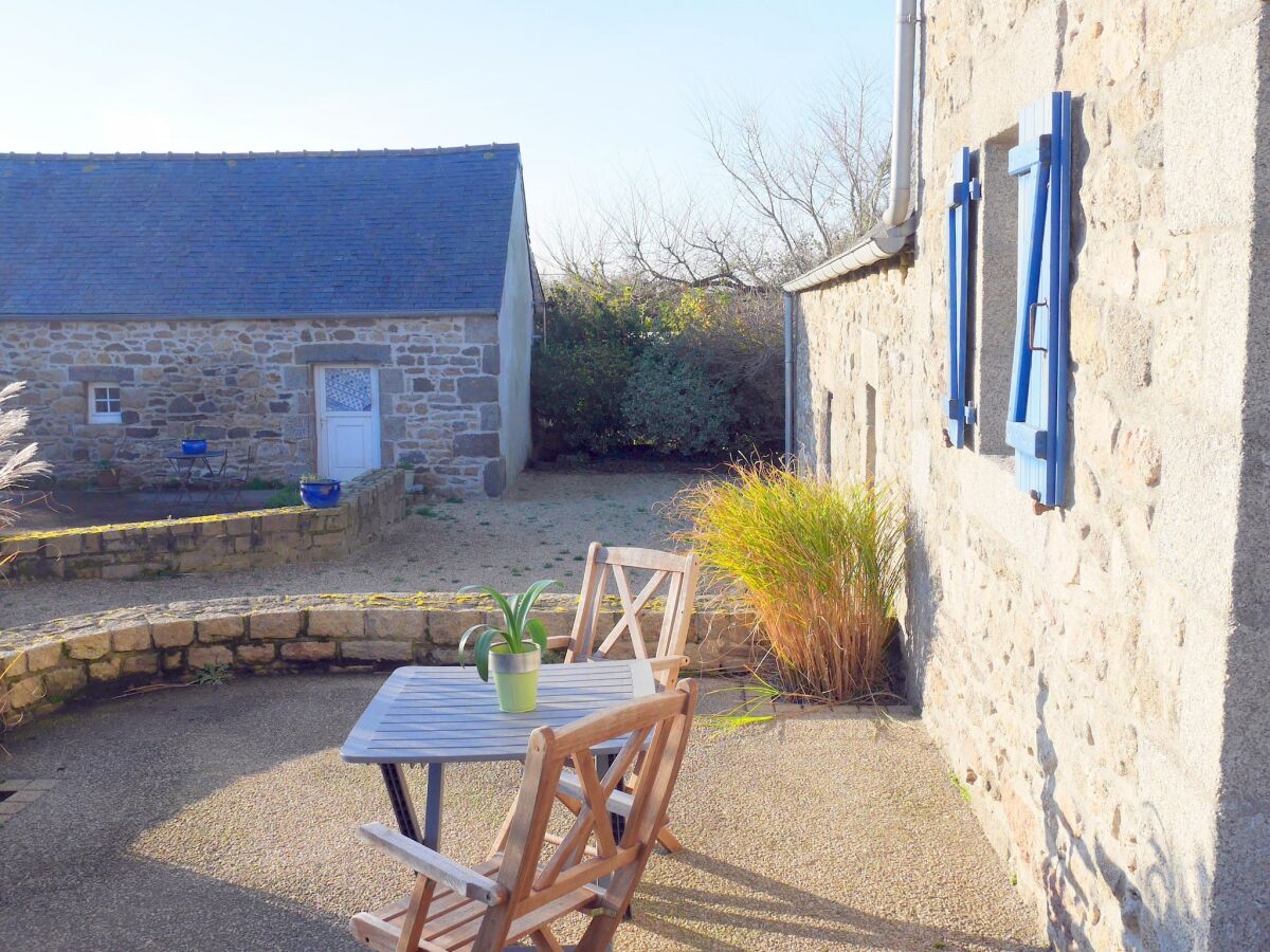 Holiday house Stone House in Plouescat near Sandy Beaches - Outdoor photo 3