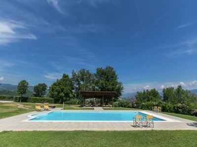 Cottage Luxusvillen in Poppi mit beheiztem Pool in Ortignano Raggiolo - Cottage