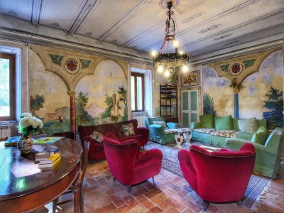 Farmhouse Farmhouse with Pool – Pets Welcome! - Features photo 24