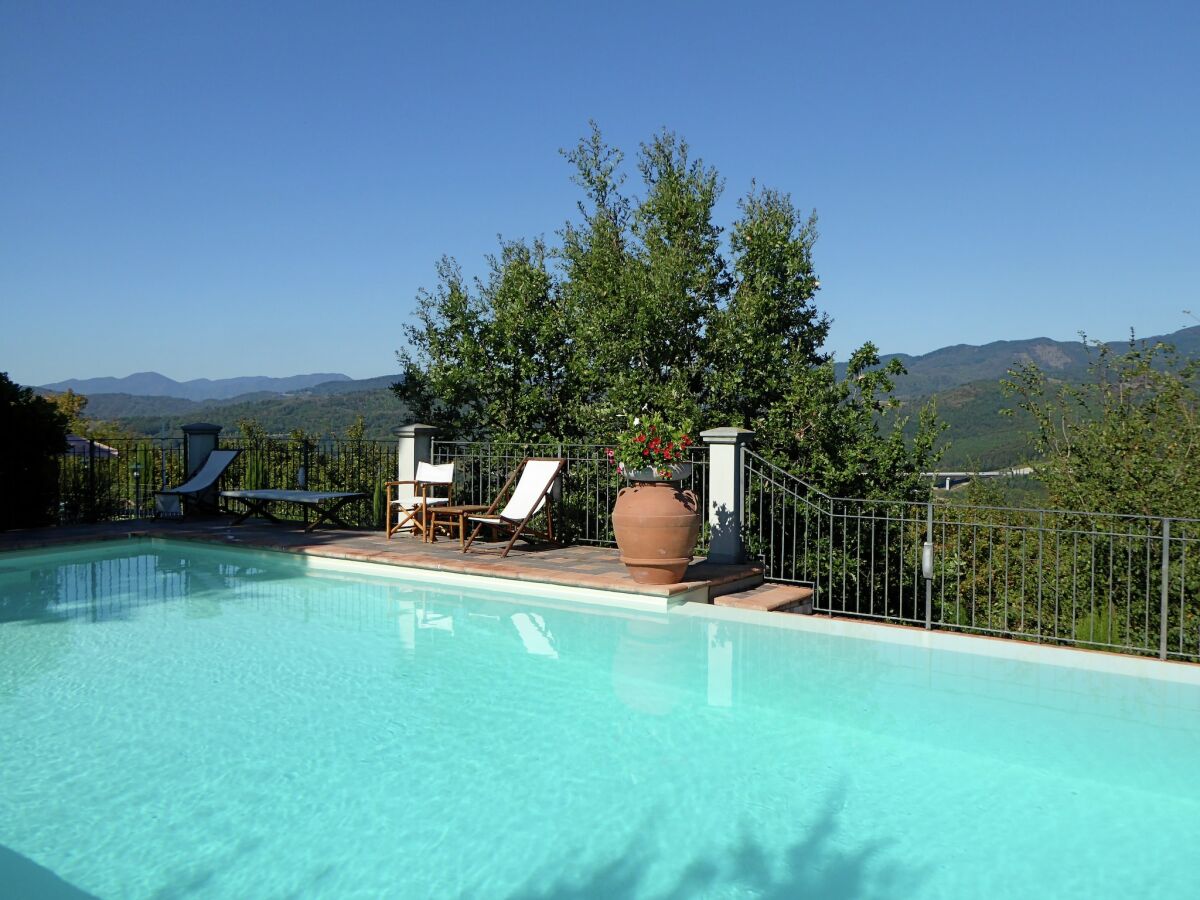 Holiday house Holiday Home in Montecarelli with Pool - Outdoor photo 5