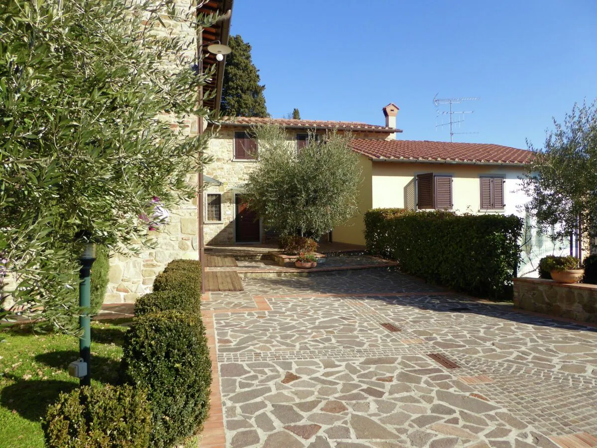 Holiday house Holiday Home in Montecarelli with Pool - Outdoor photo 2