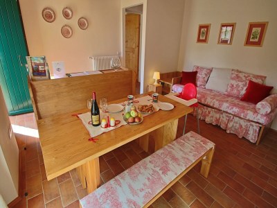 Holiday house Cottage in Montelabbate with Pool & Forest - Features photo 20