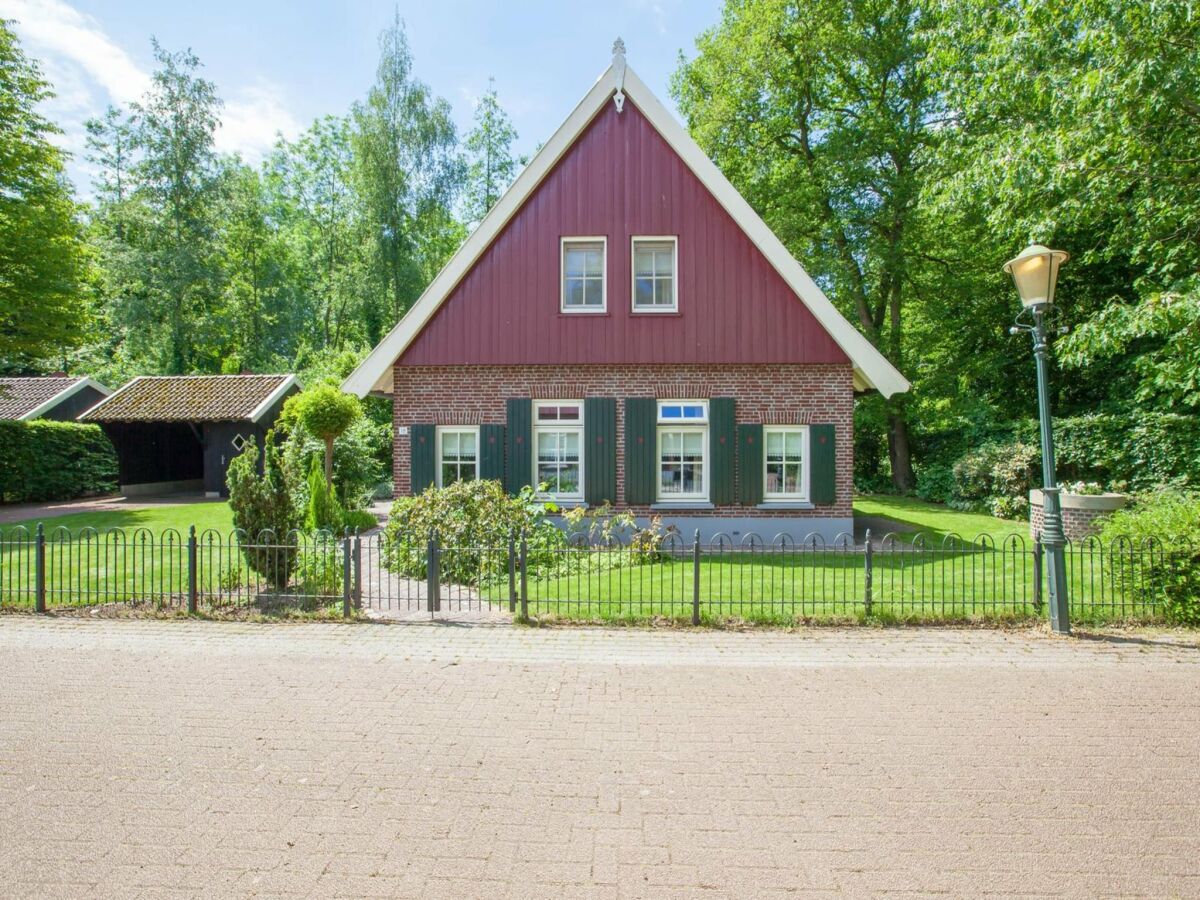Holiday house Cosy holiday home with a private garden - Outdoor photo 3