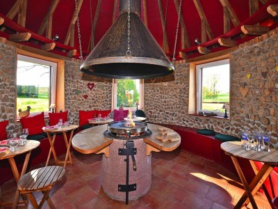 Apartment Holiday Farm in Pfaffenhofen with Indoor Pool - Features photo 14