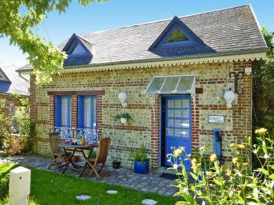 Holiday house Ferienhaus nahe Étretat mit privatem Garten in Les Loges - Holiday house