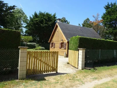 Holiday house Holzhaus am Strand bei Barneville in Denneville - Holiday house