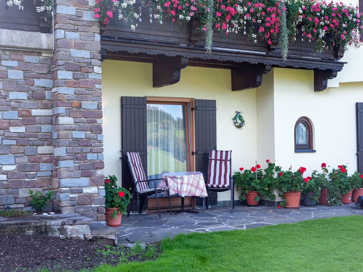 Apartment Farmhouse in Itter near Ski Slopes - Outdoor photo 3
