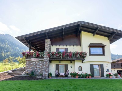 Apartment Farmhouse in Itter near Ski Slopes - Outdoor photo 5