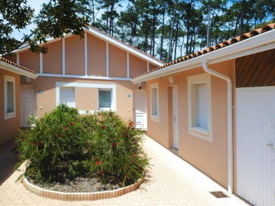 Holiday house Terraced holiday home in Moliets - Outdoor photo 3
