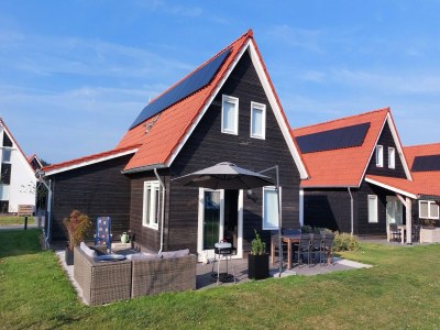 Holiday house Zeeland Family Retreat in Sint-Maartensdijk - Holiday house