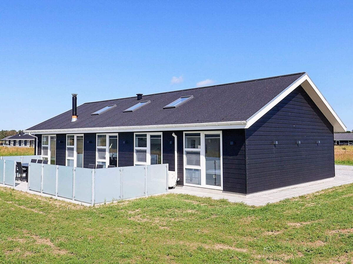 Holiday house 10 Personen Ferienhaus in Løkken-By Traum