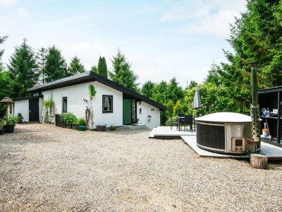 Holiday house 4 person holiday home in Ebeltoft-By Traum - Holiday house