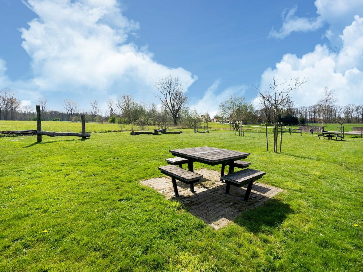 Holiday house Beautiful holiday home in Merksplas with garden