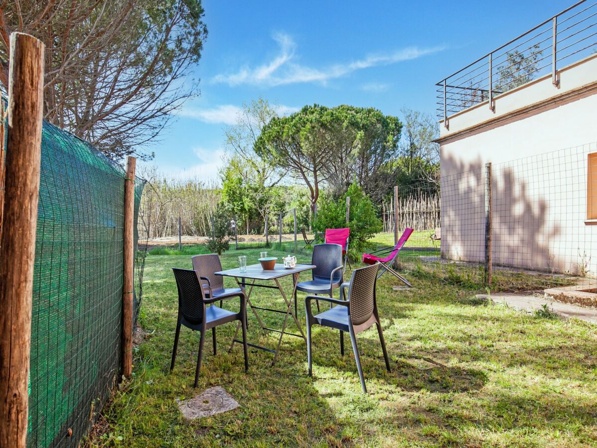 Apartment Ruhige Wohnung in Riparbella mit Garten - Outdoor photo 4