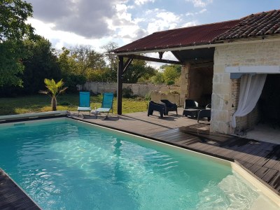 Holiday house Ferienhaus in Loubigné mit Pool & Terrasse - Outdoor photo 3