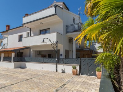 Holiday apartment Premium Residence Radovan - Outdoor photo 8