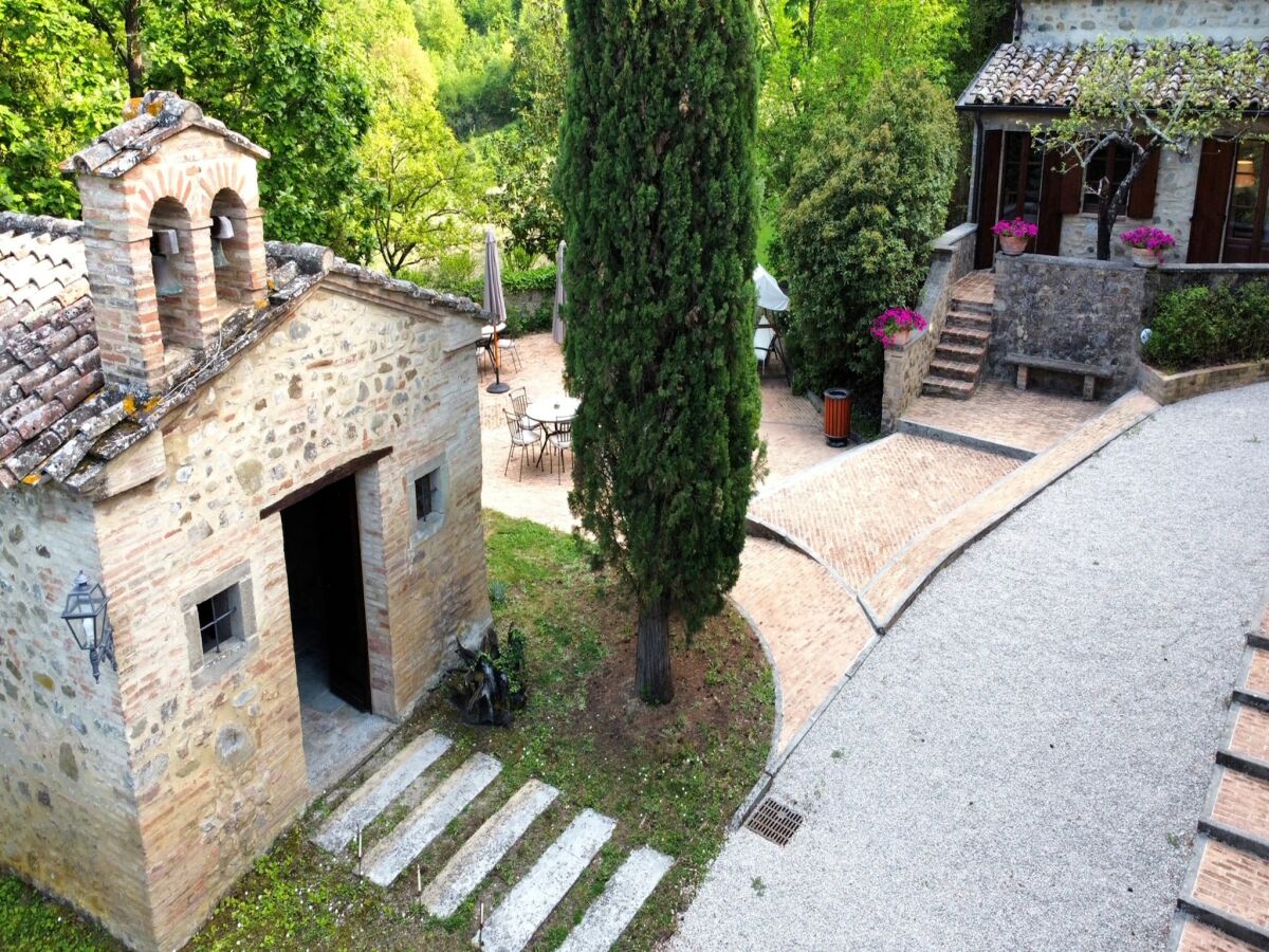 Holiday house House in Umbertide with Pool and Historic Charm - Outdoor photo 5
