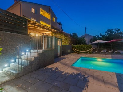Holiday apartment GISELLE with large terrace and heated pool 50m2 - Outdoor photo 8