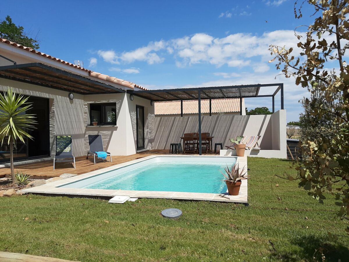 Villa Elegant Villa in Sainte Valière