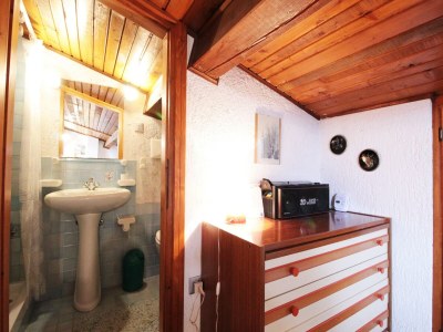Apartment Belvilla by OYO CASA OLLI - Features photo 31