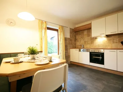 Apartment * 6-Raum-Ferienhaus für bis zu 9 Personen in Zell am See - Apartment