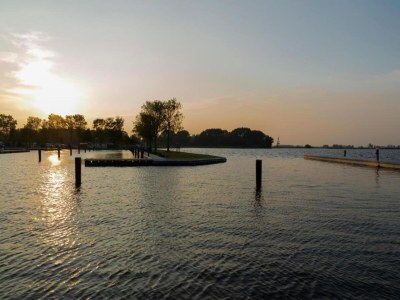 House boat Ferienhaus am Sneekermeer für 4 Von Belvilla - Environment photo 17