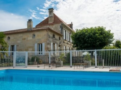 Castle Elegant Château Escape - Outdoor photo 5