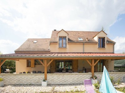 Holiday house Spacious holiday home in Nabirat with outdoor pool - Outdoor photo 3