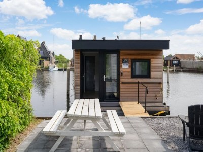 House boat Houseboat in Stavoren with Waterfront Views - Outdoor photo 5