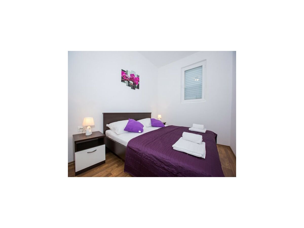 Apartment Villa Roza - One-Bedroom Apartment with Balcony - Features photo 4