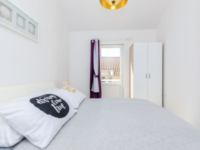 Apartment Apartment Sea Shell - Triplex Three-Bedroom Apartment with Terrace - Features photo 13