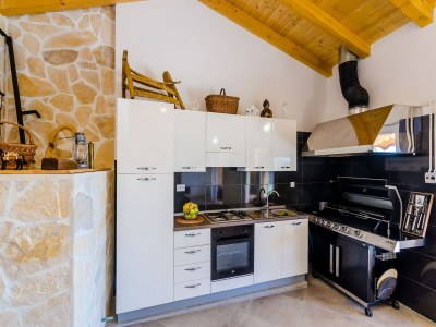 Villa Villa Mateo - 3 Bed Apt with Terrace&Private Pool - Features photo 15