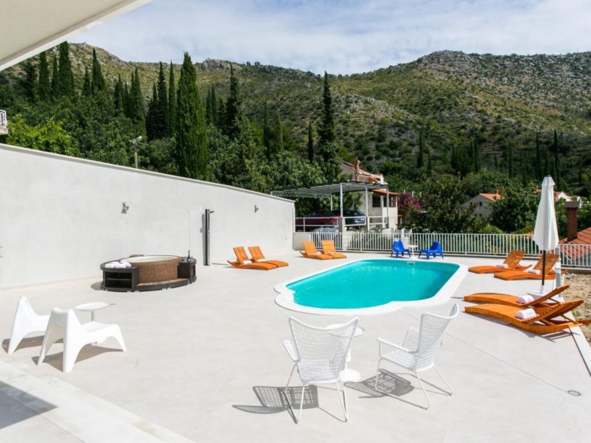 Villa Five Bedroom Villa with Private Pool & Sea View - Outdoor photo 3