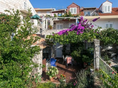 Apartment Apartment near beach with terrace - Outdoor photo 2