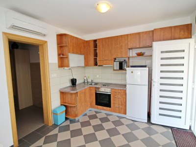 Apartment Apartments Gusti - Studio Apartment with Terrace and Sea View - Features photo 6