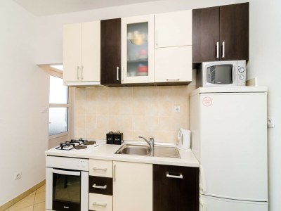 Apartment Apartment Eulalija- One-Bedroom Apartment with Terrace and Sea View - Features photo 8