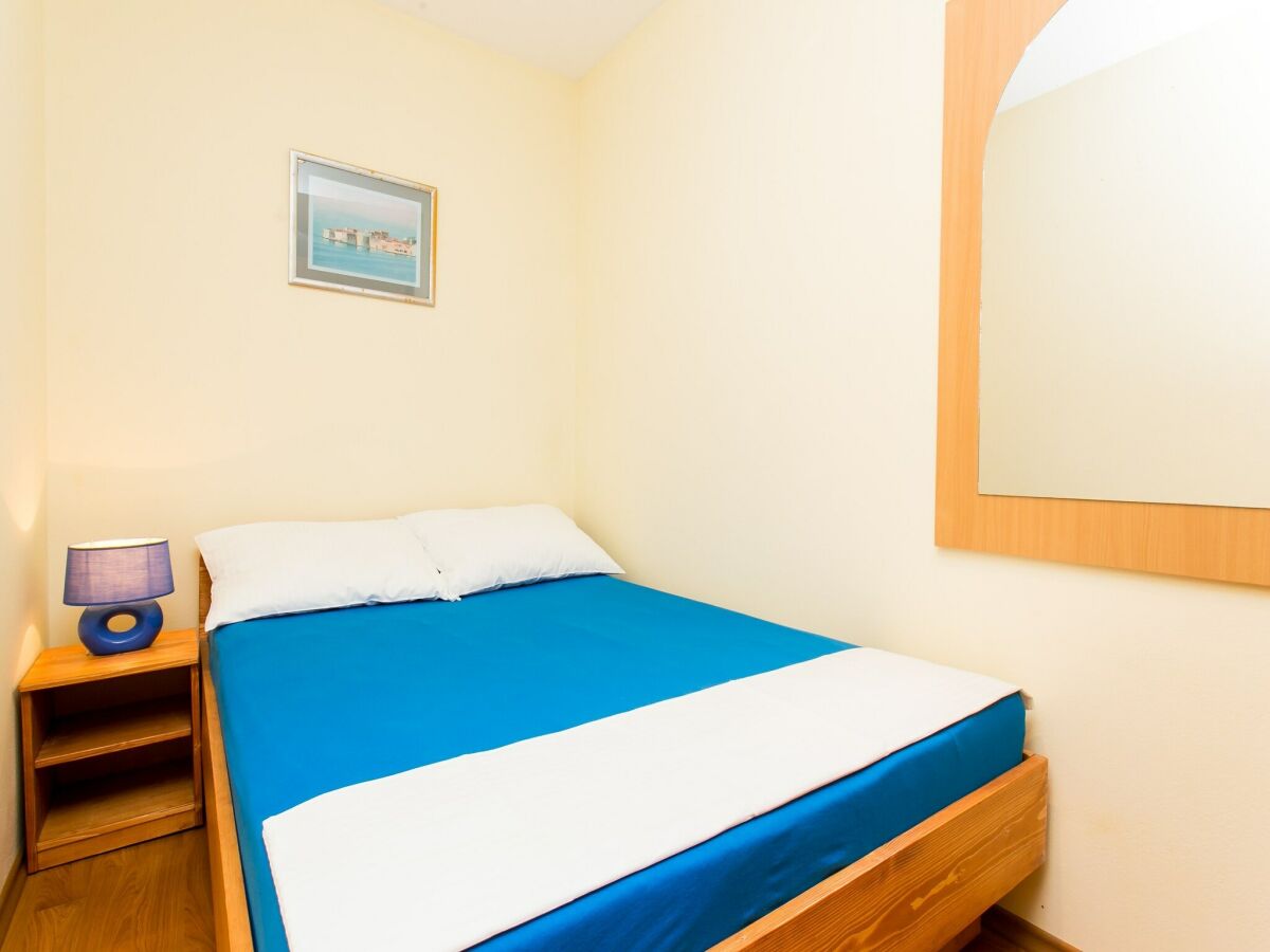 Apartment Apartments Radic - Studio Apartment (2-3 Adults) - Kneza Domagoja Street - BR 1 - Features photo 5