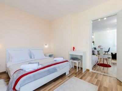 Apartment Apartment Vedrana- One-Bedroom Apartment with Balcony and Sea View - Features photo 12