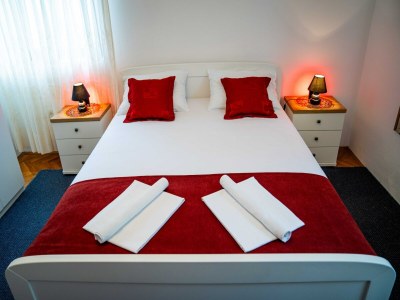 Apartment Guest House Cesic - Double Room No7 - Features photo 18