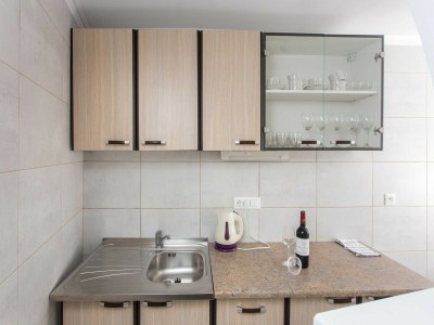 Apartment Apartments Djurkovic - Two-Bedroom Apartment with Shared Terrace and Sea View - Features photo 11