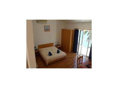 Apartment Apartments Lozica - Studio Apartment  with Terrace and Sea View - Features photo 7