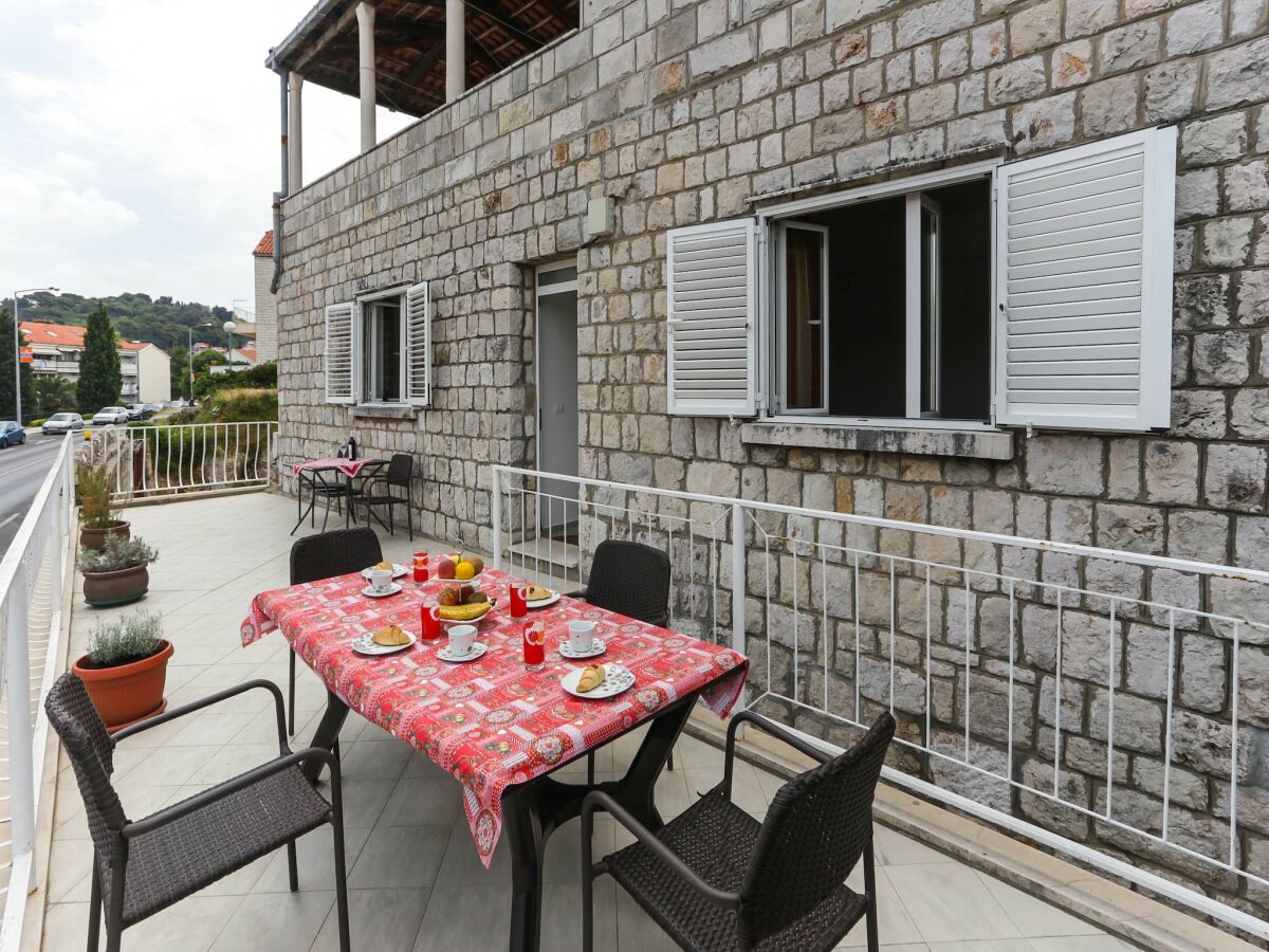 Apartment Apartments Sisic - Two Bedroom Apartment with Terrace