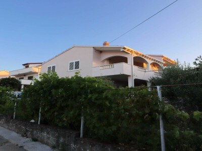 Apartment Apartments Sergej-Standard Studio apartment with Terrace and Sea View ( Nataša ) in Drace - Apartment