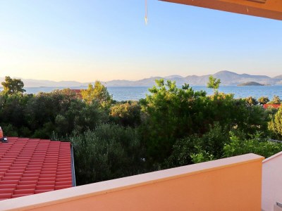 Apartment Apartments Sergej-Standard Studio apartment with Terrace and Sea View ( Nataša ) - Outdoor photo 14